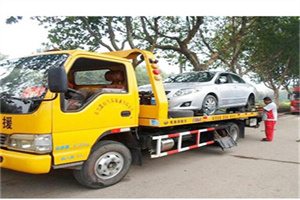 岫岩附近24小时汽车拖车服务热线