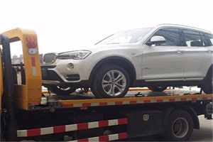 岫岩拖车24小时服务电话